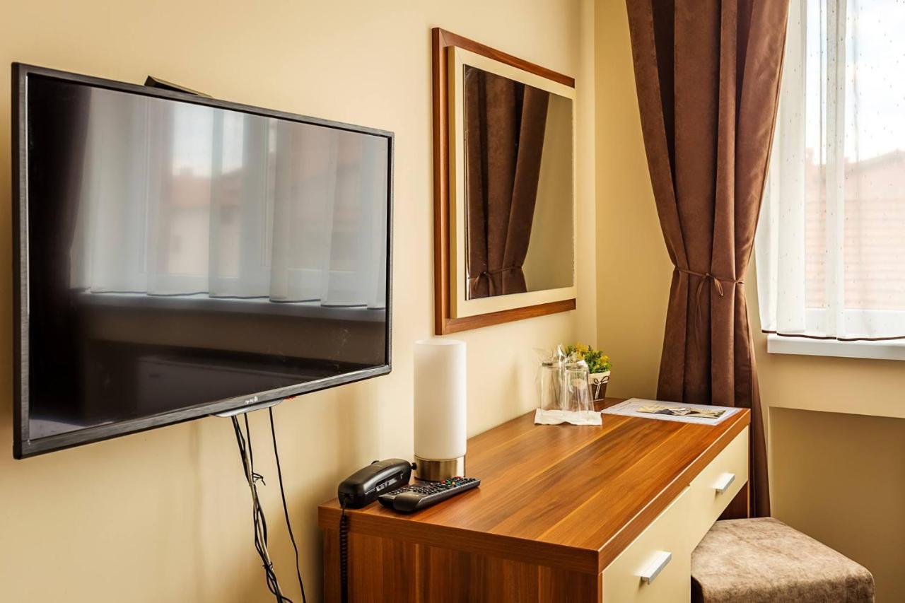 Family Hotel Bulgaria Kharmanli Εξωτερικό φωτογραφία