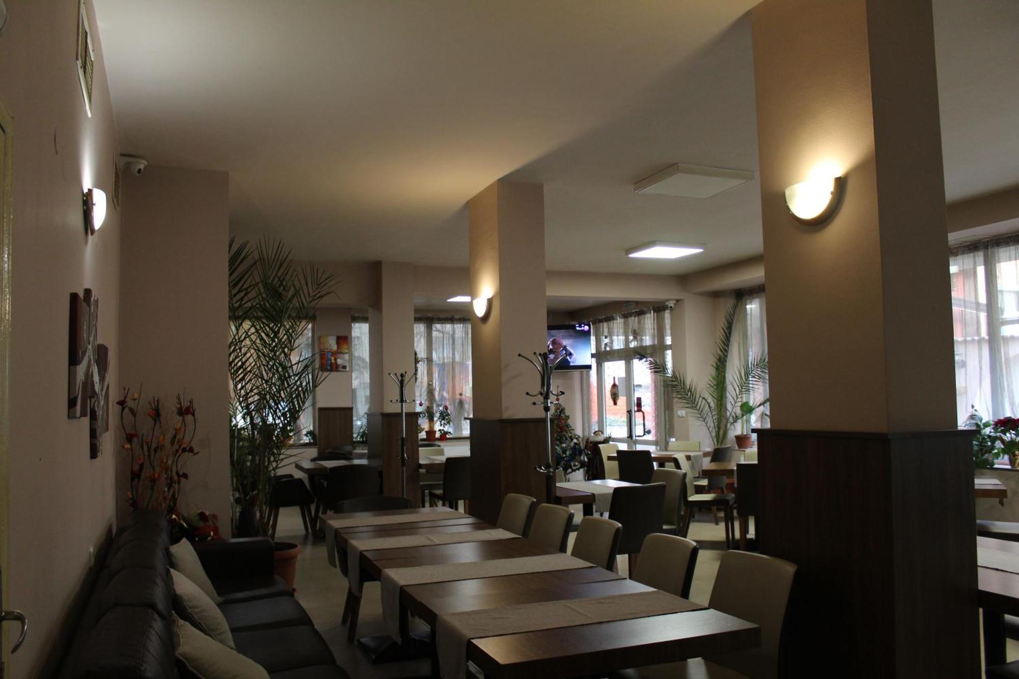 Family Hotel Bulgaria Kharmanli Εξωτερικό φωτογραφία